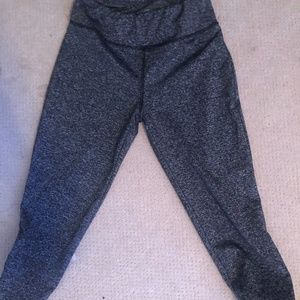 gray capri leggings
